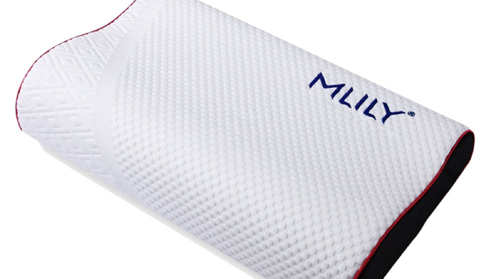 mu-contour-pillow
